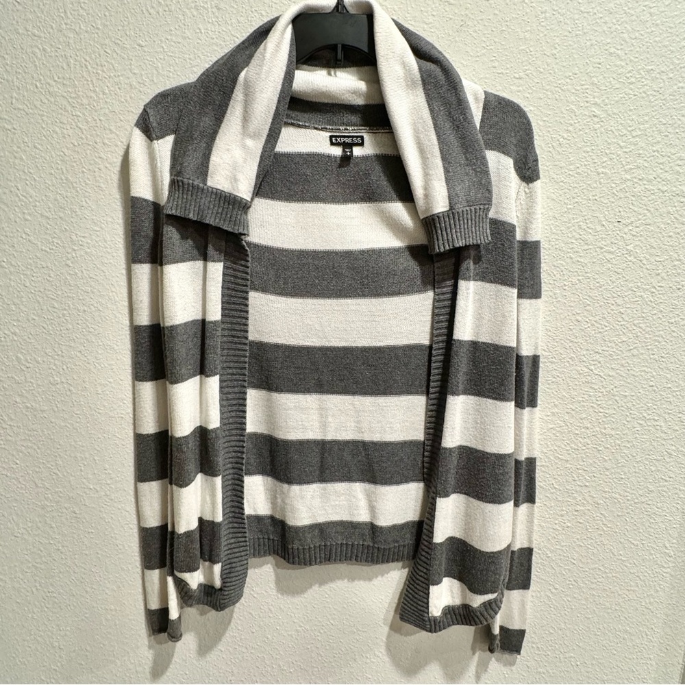 Express Gray White Ivory Cozy Sweater S Small